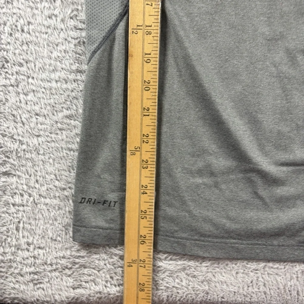 Nike Pro Combat Shirt Mens Medium Gray Fitted Short Sleeve Dri Fit Base Layer